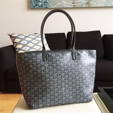 goyard blue handbag|goyard artois pm bag price.